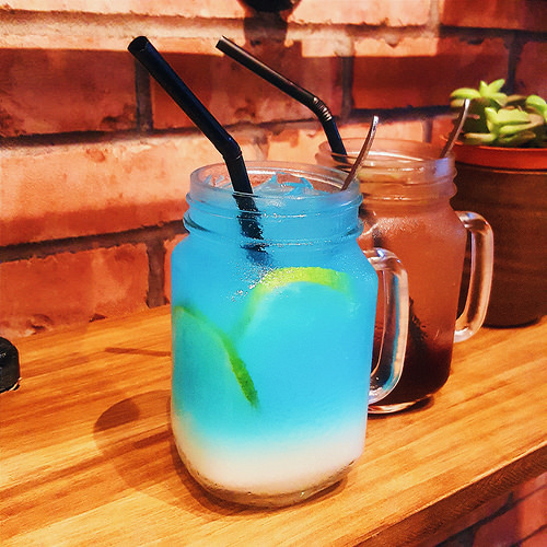 2016-09-04 01.18.10 1