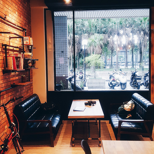 2016-09-04 01.18.38 1