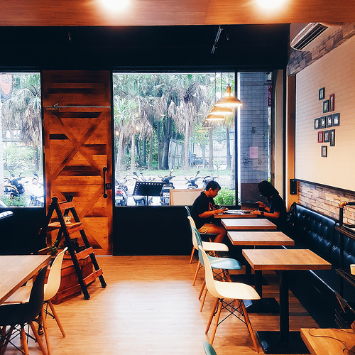 2016-09-04 01.18.47 1