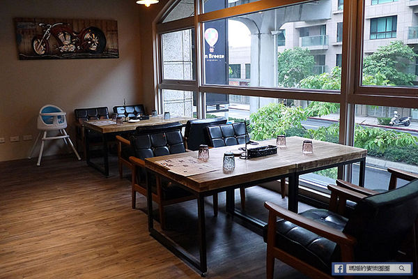 Fun Breeze 親子餐廳:◆台北內湖。捷運文德站【FUN BREEZE放風親子餐廳】內湖親子餐廳。超大遊戲室。友善親子好場所。生日派對。包場包棟