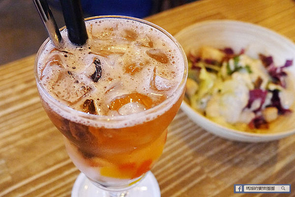 Fun Breeze 親子餐廳:◆台北內湖。捷運文德站【FUN BREEZE放風親子餐廳】內湖親子餐廳。超大遊戲室。友善親子好場所。生日派對。包場包棟