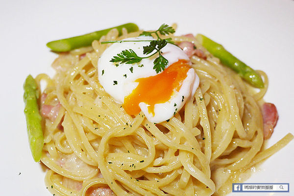 Fun Breeze 親子餐廳:◆台北內湖。捷運文德站【FUN BREEZE放風親子餐廳】內湖親子餐廳。超大遊戲室。友善親子好場所。生日派對。包場包棟