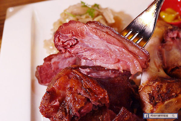 Fun Breeze 親子餐廳:◆台北內湖。捷運文德站【FUN BREEZE放風親子餐廳】內湖親子餐廳。超大遊戲室。友善親子好場所。生日派對。包場包棟