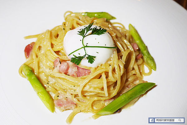 Fun Breeze 親子餐廳:◆台北內湖。捷運文德站【FUN BREEZE放風親子餐廳】內湖親子餐廳。超大遊戲室。友善親子好場所。生日派對。包場包棟