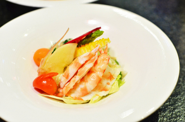 櫻兔燒肉日本料理:『台中||南屯』燒烤&懷石料理饗宴-櫻兔燒肉日本料理 ※愛評體驗團