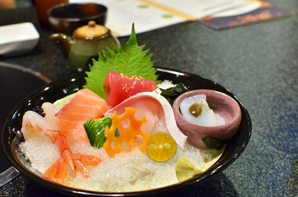 櫻兔燒肉日本料理:『台中||南屯』燒烤&懷石料理饗宴-櫻兔燒肉日本料理 ※愛評體驗團