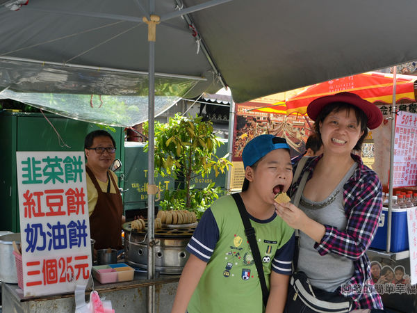 無攤名韭菜紅豆餅01-攤外觀