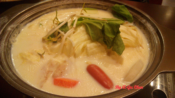 MISO樂坐屋:【臺南Ω中西區】樂坐屋。平價且分量多的居家日式料理