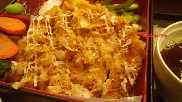 MISO樂坐屋:【臺南Ω中西區】樂坐屋。平價且分量多的居家日式料理