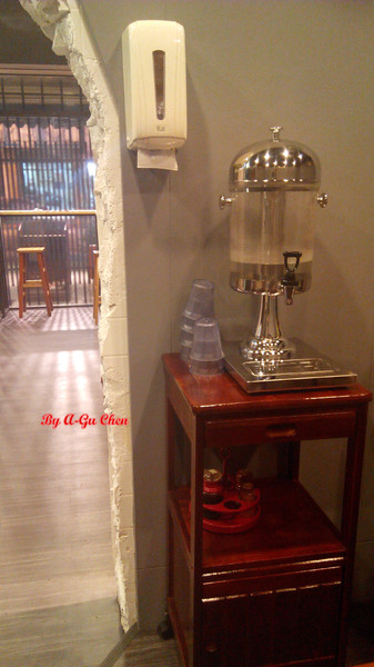 MISO樂坐屋:【臺南Ω中西區】樂坐屋。平價且分量多的居家日式料理