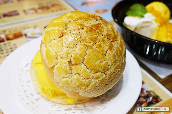 Superstars Mango:◆台北中山。捷運中山站【Superstars Mango】夏天就要芒果冰!航海王隨身杯帶著走!超好吃芒果冰淇淋菠蘿包!中山站冰品。欣欣秀泰影城商圈美食