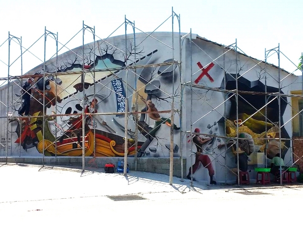 嘉義布新國小喵星人愛情故事彩繪牆：【嘉義景點】喵星人來勢洶洶大舉入侵嘉義布新國小!!首波浪漫故事席捲而來