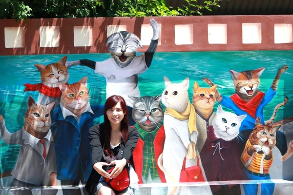 嘉義布新國小喵星人愛情故事彩繪牆：【嘉義景點】喵星人來勢洶洶大舉入侵嘉義布新國小!!首波浪漫故事席捲而來