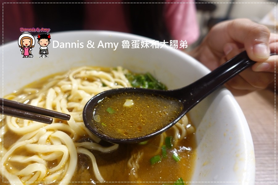 20160827《新豐牛肉麵食記》 吳媽媽基隆好味道沙茶咖哩炒麵 x椒麻川味牛肉麵 ︱ 開在老兄牛肉麵對面的用餐新選擇~ 附影片 (26).jpg