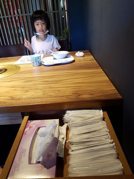 【新竹/竹東】岩漿火鍋(明星店)