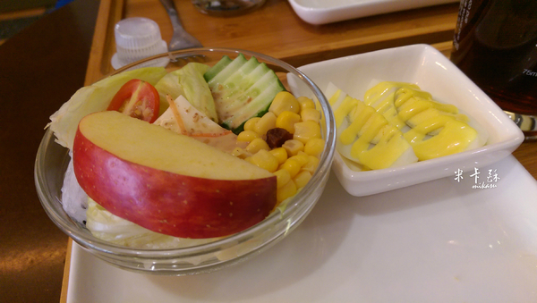 3號巷子：【高雄/食﹡小港】巷弄內的平價早午餐．亂入服飾店．3號巷子