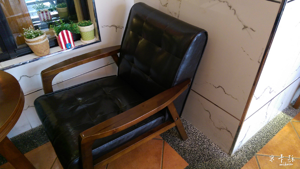 3號巷子：【高雄/食﹡小港】巷弄內的平價早午餐．亂入服飾店．3號巷子