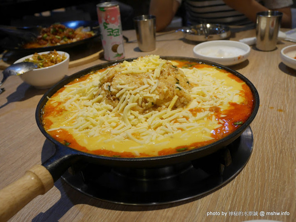 釜山．珍妮佛(文心加盟1號店)：【食記】台中釜山珍妮佛.韓國九層海鮮塔 Pusan Jennifer文心加盟1號店@西屯捷運BRT市政府 : 鮮味滿滿!仙女下凡有看頭？