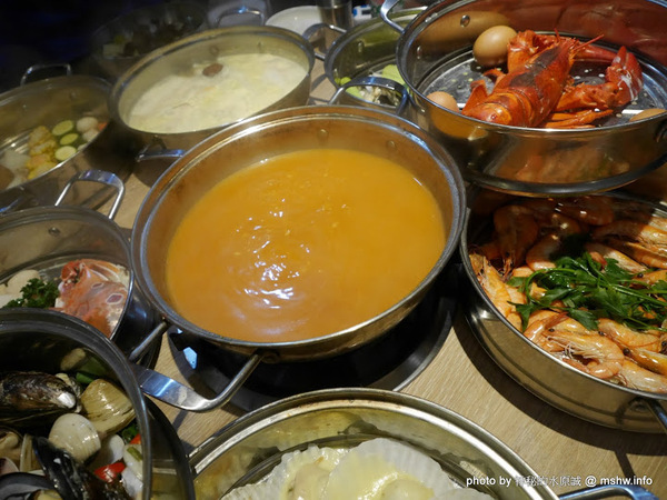 釜山．珍妮佛(文心加盟1號店)：【食記】台中釜山珍妮佛.韓國九層海鮮塔 Pusan Jennifer文心加盟1號店@西屯捷運BRT市政府 : 鮮味滿滿!仙女下凡有看頭？