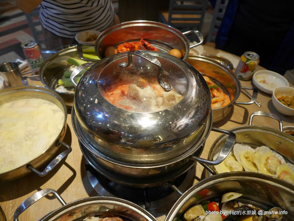 釜山．珍妮佛(文心加盟1號店)：【食記】台中釜山珍妮佛.韓國九層海鮮塔 Pusan Jennifer文心加盟1號店@西屯捷運BRT市政府 : 鮮味滿滿!仙女下凡有看頭？