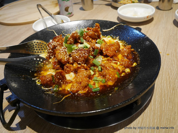 釜山．珍妮佛(文心加盟1號店)：【食記】台中釜山珍妮佛.韓國九層海鮮塔 Pusan Jennifer文心加盟1號店@西屯捷運BRT市政府 : 鮮味滿滿!仙女下凡有看頭？