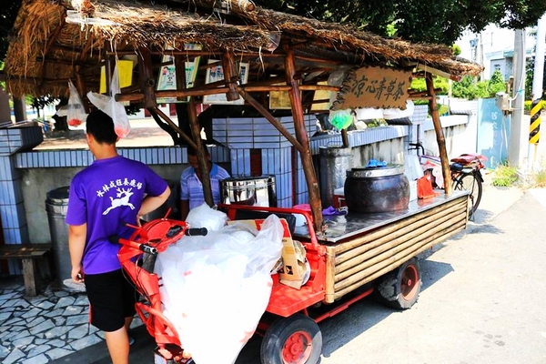 涼心青草茶：【雲林美食】雲林水林涼心青草茶♥遇到小鹿斑比♥五十年的老店