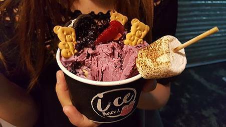 泰式炒冰捲 - 台北東區美食推薦 - 康和小咪