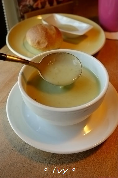 YATS葉子 Stay to eat:【新竹美食】costco附近 YATS葉子ღ北歐風格的義式料理餐廳