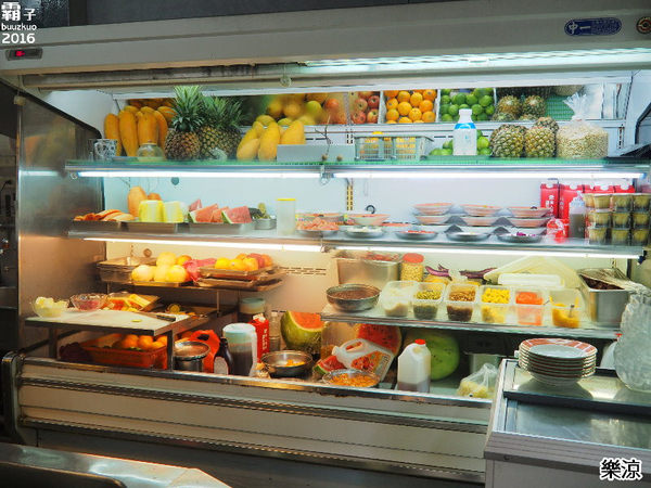 樂涼園藝餐廳：樂涼休閒園藝咖啡餐廳，南投老字號餐飲店~