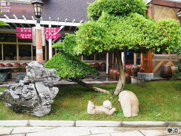 樂涼園藝餐廳：樂涼休閒園藝咖啡餐廳，南投老字號餐飲店~