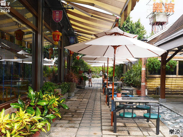 樂涼園藝餐廳：樂涼休閒園藝咖啡餐廳，南投老字號餐飲店~