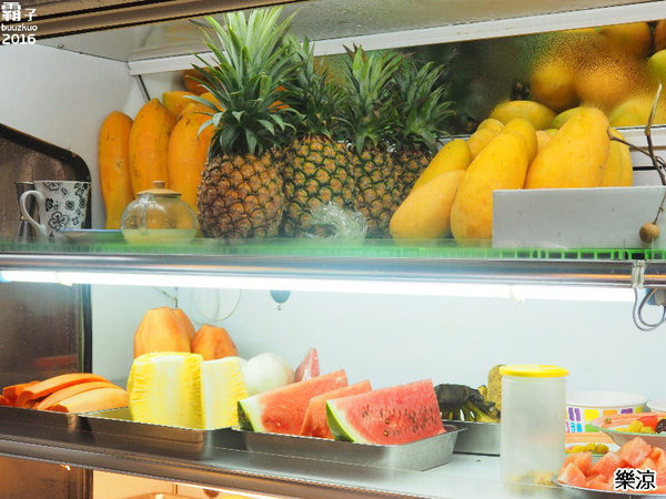 樂涼園藝餐廳：樂涼休閒園藝咖啡餐廳，南投老字號餐飲店~