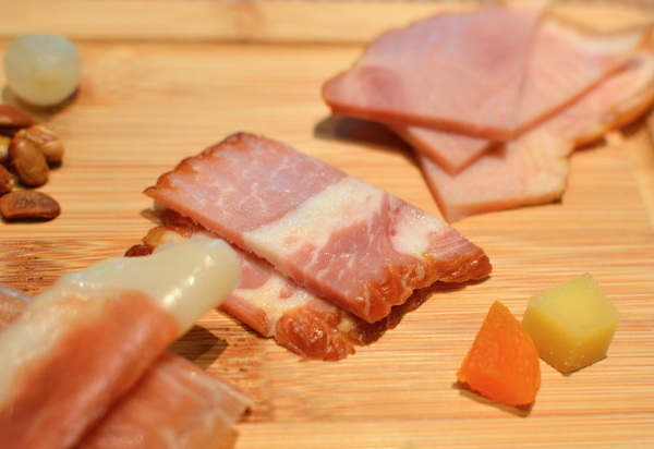 RÒU by T-HAM:W小姐旅行畫報/ 台北|食記 RÒU BY T-HAM 新開幕時尚餐廳X精品肉舖 品東西肉食文化 賞肉、食肉搶鮮試全紀錄