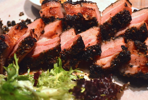 RÒU by T-HAM:W小姐旅行畫報/ 台北|食記 RÒU BY T-HAM 新開幕時尚餐廳X精品肉舖 品東西肉食文化 賞肉、食肉搶鮮試全紀錄