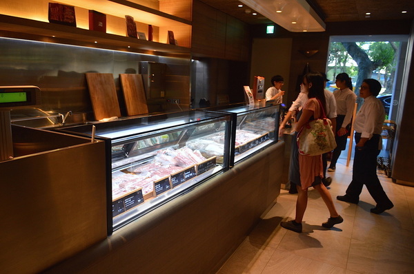 RÒU by T-HAM:W小姐旅行畫報/ 台北|食記 RÒU BY T-HAM 新開幕時尚餐廳X精品肉舖 品東西肉食文化 賞肉、食肉搶鮮試全紀錄