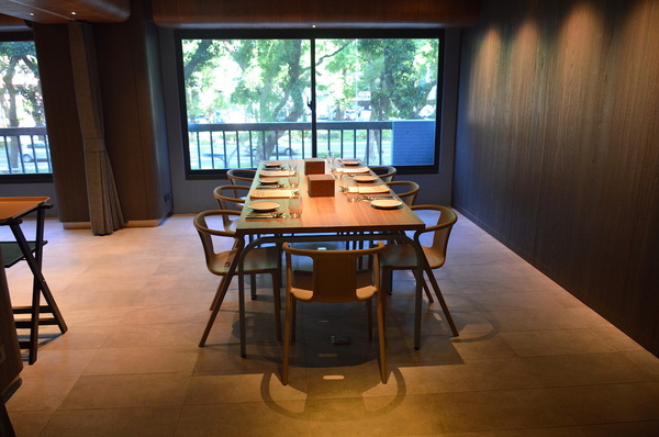 RÒU by T-HAM:W小姐旅行畫報/ 台北|食記 RÒU BY T-HAM 新開幕時尚餐廳X精品肉舖 品東西肉食文化 賞肉、食肉搶鮮試全紀錄