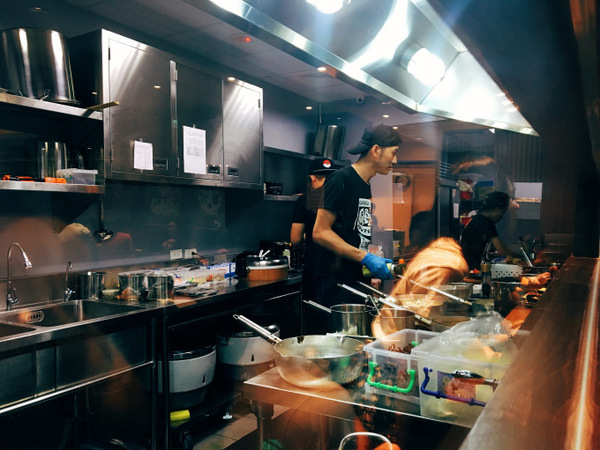 北海道スープカレー GARAKU(台灣)：北海道スープカレーGARAKU 台灣｜信義區Neo19 日本北海道札幌超人氣排隊名店來台啦！超濃郁湯咖哩