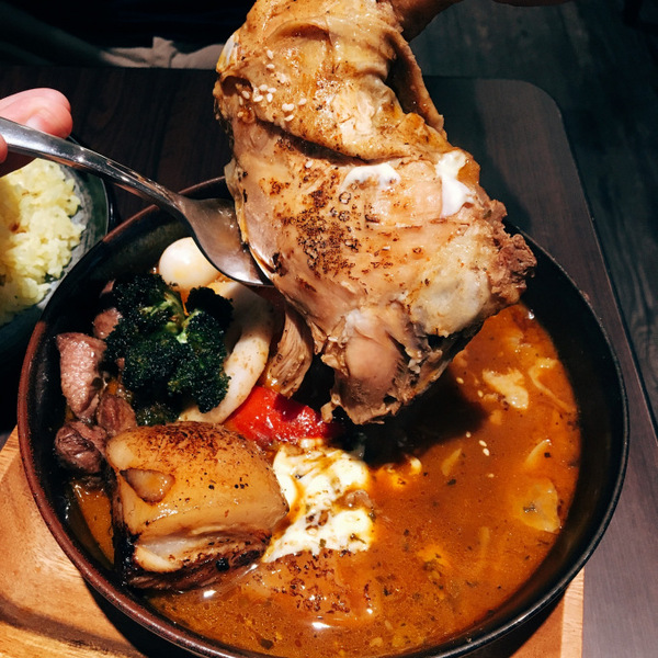 北海道スープカレー GARAKU(台灣)：北海道スープカレーGARAKU 台灣｜信義區Neo19 日本北海道札幌超人氣排隊名店來台啦！超濃郁湯咖哩