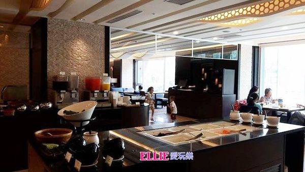 13942208_1155075824513636_1239977348_n