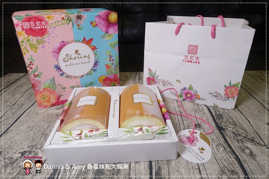  20160827《桃園林口美食》 YANNICK亞尼克環球林口店。 招牌生乳捲x 綜合喜Q餅。中秋節伴手禮x幸福下午茶甜點推薦︱附隨手拍影片 (36).jpg