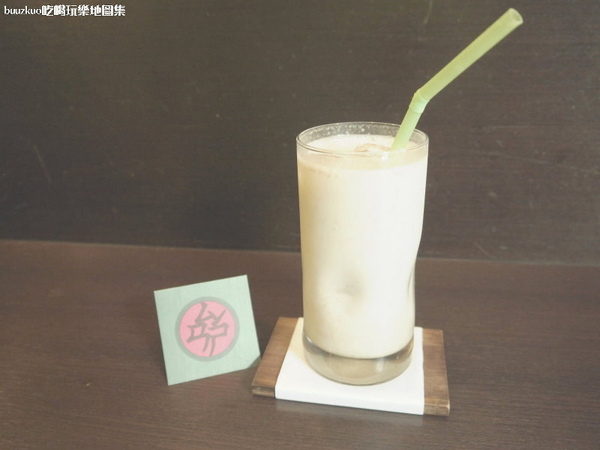 三時茶房:「三時茶房」杏仁茶專賣店,值得一品的杏仁茶!!!