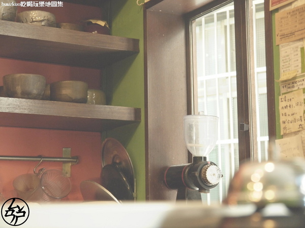 三時茶房:「三時茶房」杏仁茶專賣店,值得一品的杏仁茶!!!