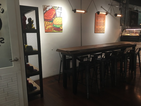 Eilleen's coffee：[捷運板橋站美食]