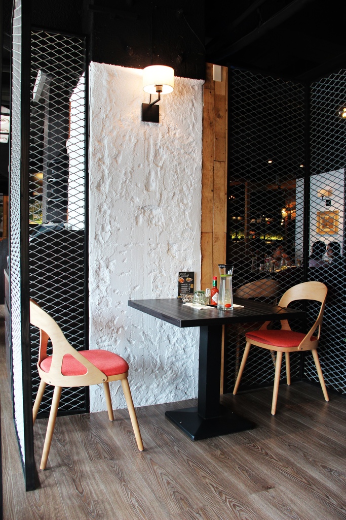 洋城義大利餐廳 (8).jpg