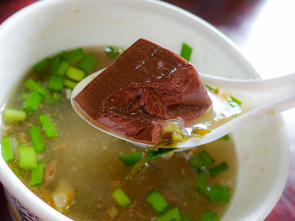 【桃園早餐】帝王油飯‬-相見恨晚的好吃油飯！．力行路/中式早餐/銅板美食/桃園美食小吃/在地人推薦必吃