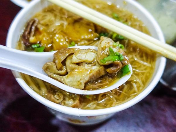 【桃園早餐】帝王油飯‬-相見恨晚的好吃油飯！．力行路/中式早餐/銅板美食/桃園美食小吃/在地人推薦必吃