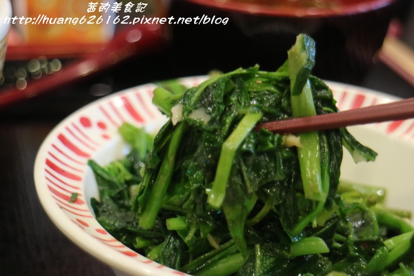 すき家SUKIYA(三重菜寮店):【新北三重區】新北市第一家平價牛丼飯『日本すき家丼飯(SUKIYA)』24小時不打烊、捷運菜寮站~