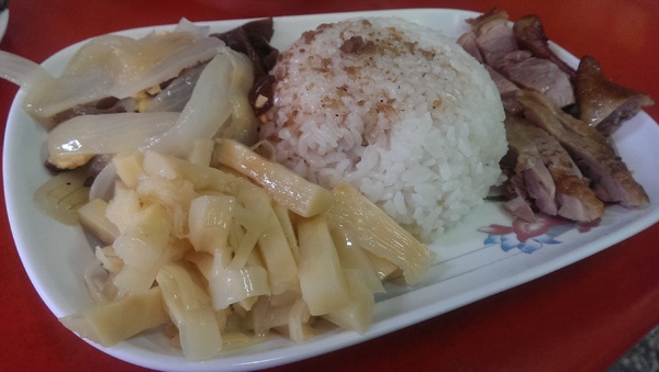 鴨肉興:【高雄/食﹡鳳山】經典老店.鳳山老店超有料.鴨肉興