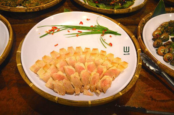 達麓岸部落屋：台東｜都蘭美食 達麓岸部落屋、無敵海景風味餐  一日阿美族人生活體驗