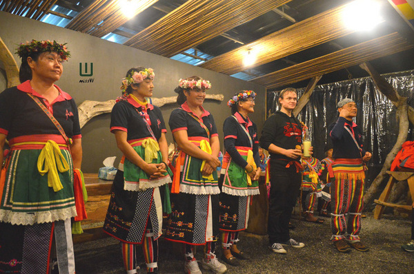 達麓岸部落屋：台東｜都蘭美食 達麓岸部落屋、無敵海景風味餐  一日阿美族人生活體驗